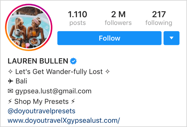 esempio di profilo Instagram con emoji accanto a ciascun handle nella biografia