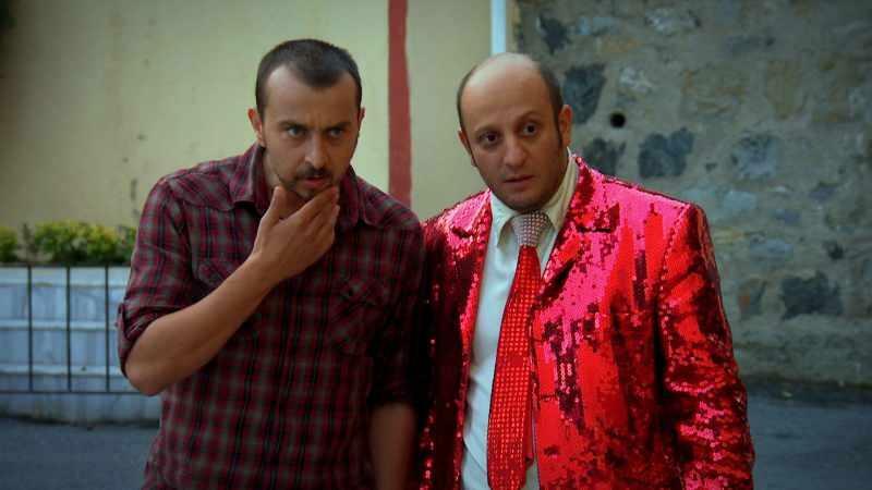 L'attore Asuman Dabak è tornato nella serie TV Leyla e Mecnun! Il soggetto della serie Leyla ile Mecnun?