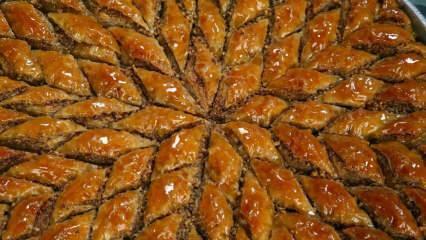 Come fare il baklava croccante? La ricetta baklava croccante più semplice! Baklava croccante che si scioglie in bocca 