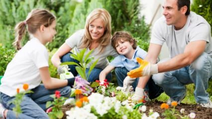 Insegna a tuo figlio a fare giardinaggio! Perché ...