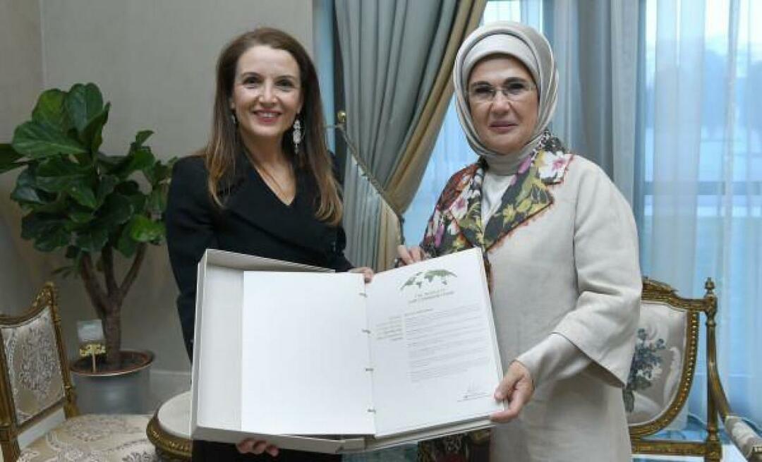 Il ringraziamento di Emine Erdogan alla rappresentante dell'UNICEF Türkiye Regina de Dominicis