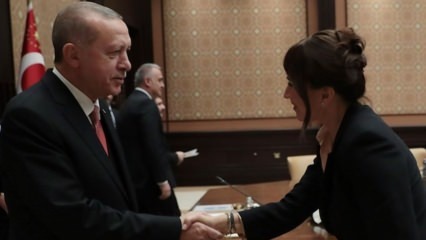 Telefono di condoglianze del presidente Erdoğan a Demet Akbağ