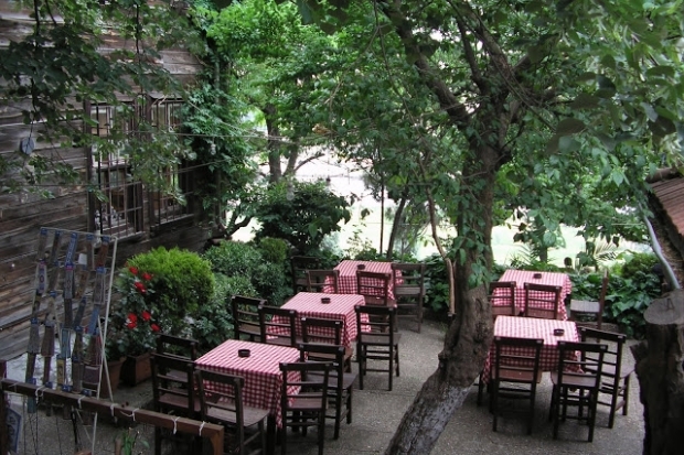 Giardini da tè per famiglie sul lato europeo di Istanbul