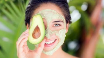 Come fare una maschera per la pelle con l'avocado?