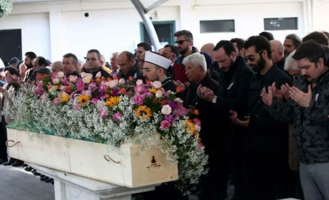 Il padre di Sıla Gençoğlu, Şükrü Gençoğlu, è stato espulso per il suo ultimo viaggio! Particolare del funerale
