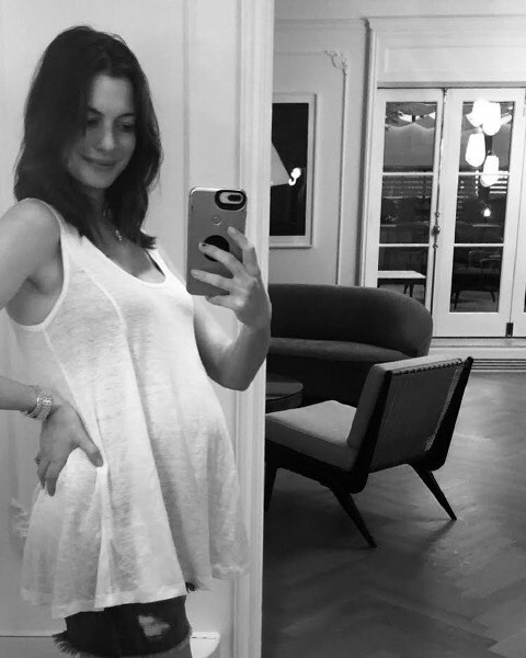 Anne Hathaway incinta per la seconda volta