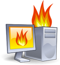 computer in fiamme