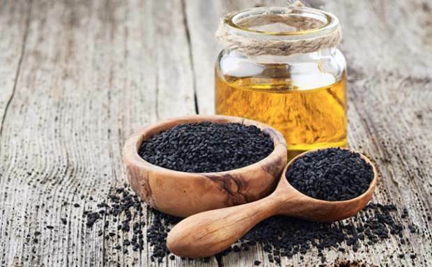 Cos'è l'olio di semi neri e come usarlo