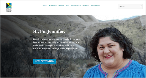Questo è uno screenshot del sito web di Smart Creative Social, l'agenzia di social media di Jennifer Priest.