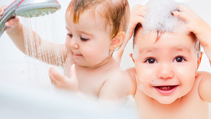 Come scegliere lo shampoo per bambini? Quale shampoo e sapone dovrebbero essere usati nei neonati?