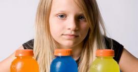 Gli esperti hanno avvertito! Il consumo di bevande energetiche da parte dei bambini provoca il fallimento