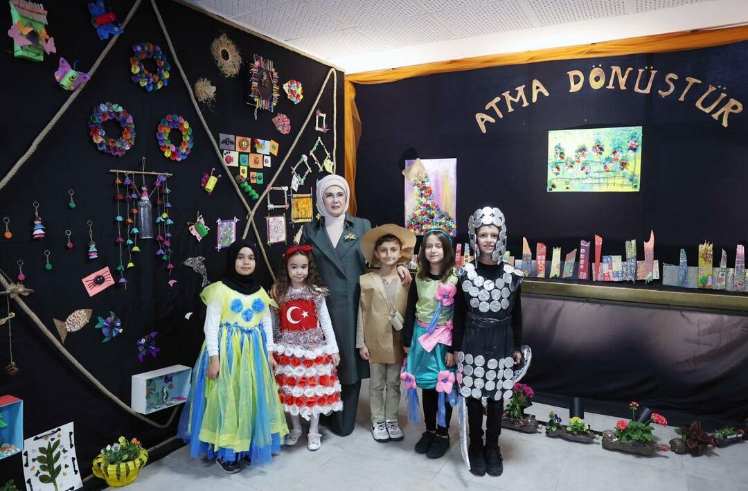 Emine Erdoğan ha visitato la scuola elementare Ostim di Ankara