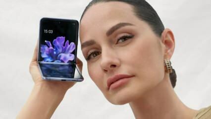 Yasemin Özilhan diventa il volto del marchio di 'Samsung Galaxy Z Flip'