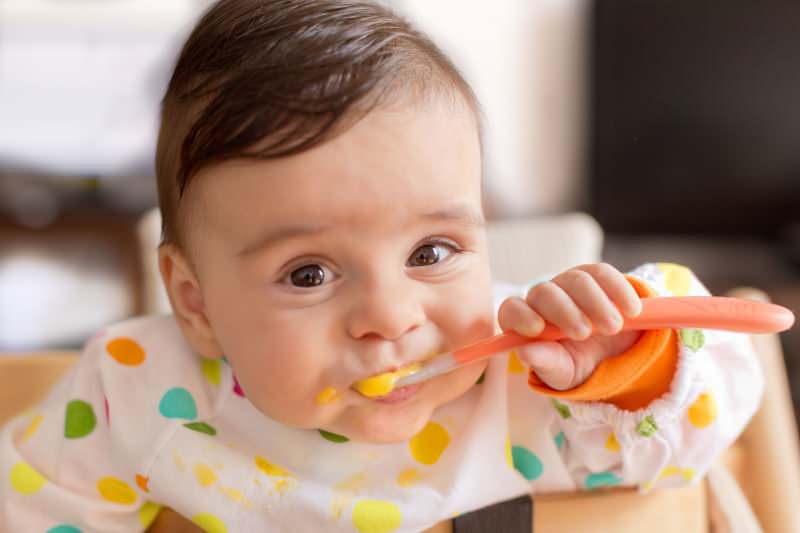 La zuppa di lenticchie produce gas nei neonati? Ricetta zuppa di lenticchie molto facile per i bambini