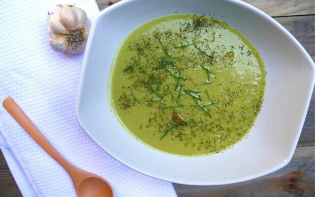 Come preparare una deliziosa zuppa di aneto?