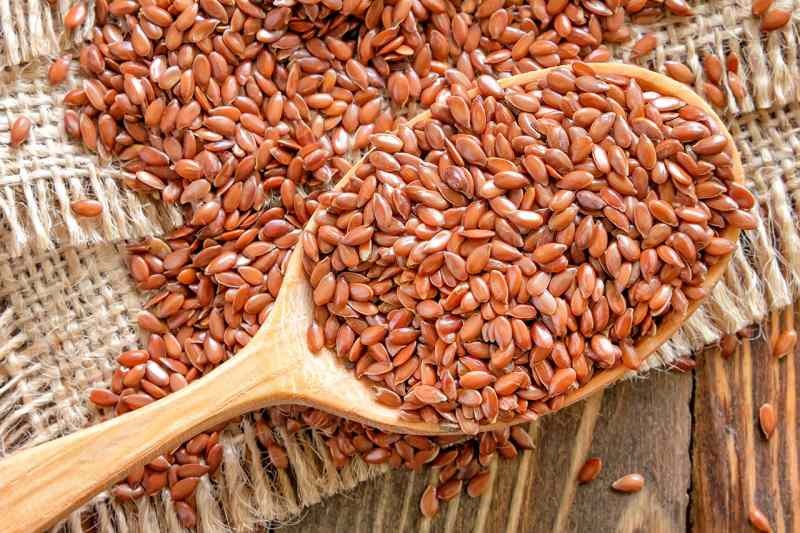 Quali sono i vantaggi dei semi di lino? Come consumare i semi di lino?