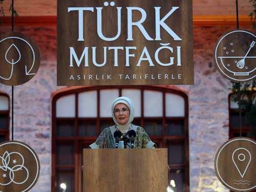 Cucina turca con ricette centenarie Candidati in 2 categorie