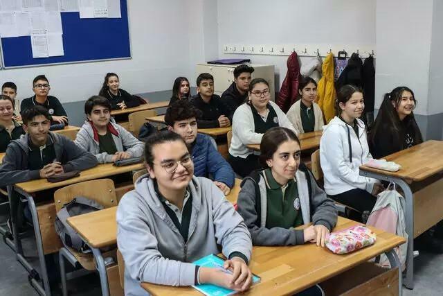 L'istruzione è iniziata in 8 distretti di Malatya