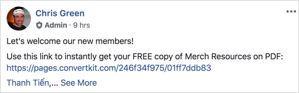 Questo post di gruppo di Facebook accoglie i nuovi membri e ricorda loro di scaricare un PDF gratuito.