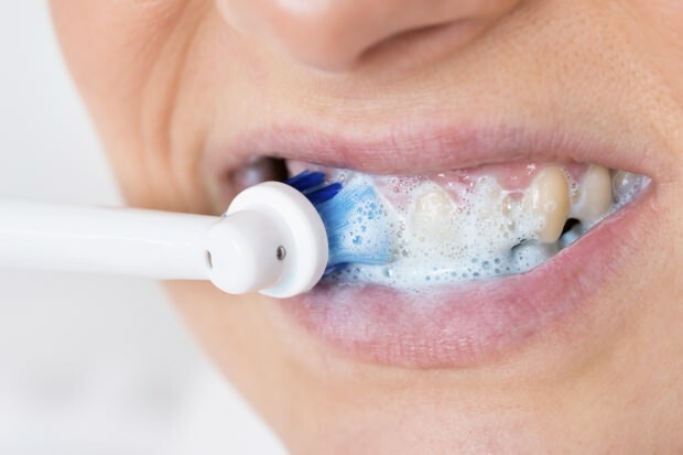 uso spazzolino da denti