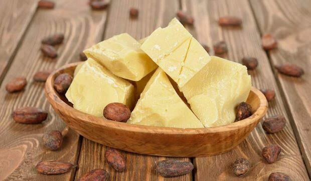 Quali sono i benefici del burro di cacao per la pelle? Ricette maschera al burro di cacao