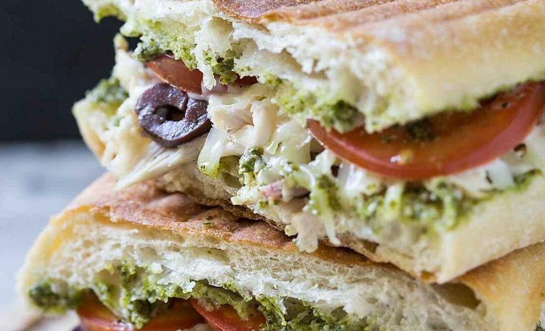 Come fare i toast con il pesto Ricetta toast al pesto