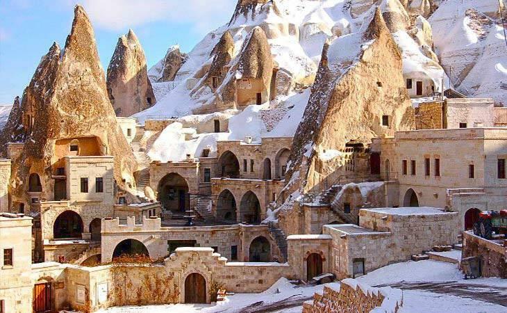 Piazze dalla Cappadocia