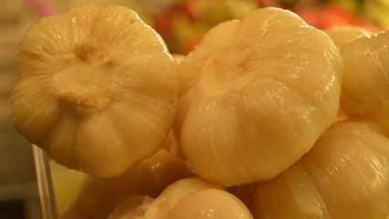 Ricetta dell'aglio in salamoia che fa bene all'immunità! Come preparare l'aglio in salamoia più semplice a casa?