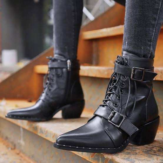Come indossare i tacchi con le scarpe in inverno?