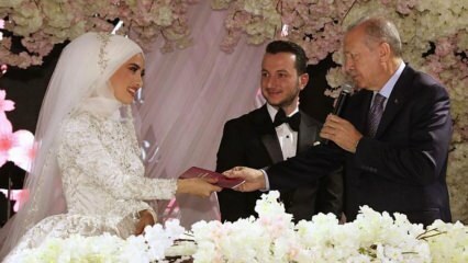 Il presidente Erdogan ha assistito a due matrimoni lo stesso giorno