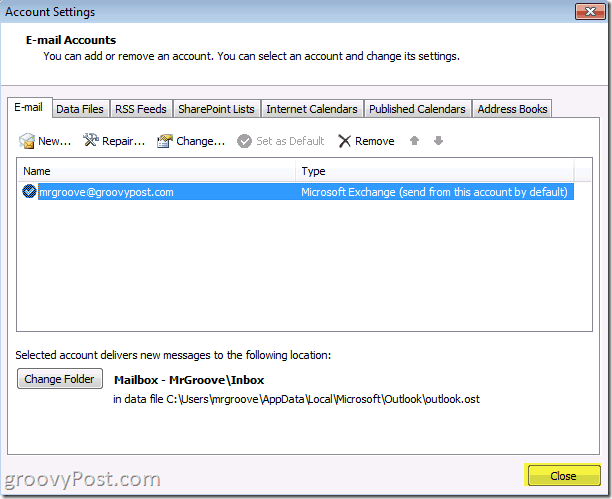 Pulsante di chiusura della schermata di Outlook 2010 per salvare i risparmi dell'account