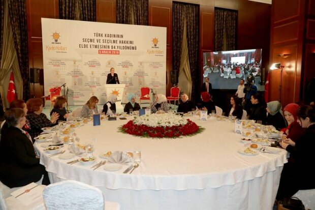 La First Lady Erdoğan ha partecipato alla Giornata dei diritti della donna