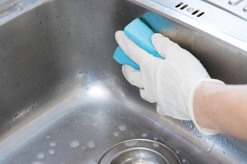 Come pulire il lavello della cucina? La soluzione definitiva che fa brillare il lavello della cucina