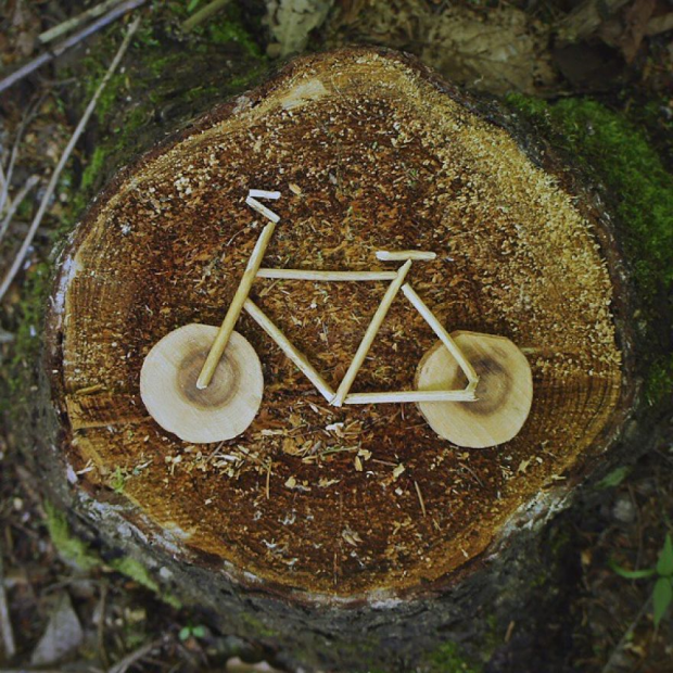 Design della bicicletta su legno