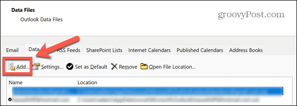 Outlook aggiunge file di dati