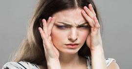 Cosa si dovrebbe fare per aumentare il mal di testa durante il digiuno? Quali alimenti prevengono il mal di testa?