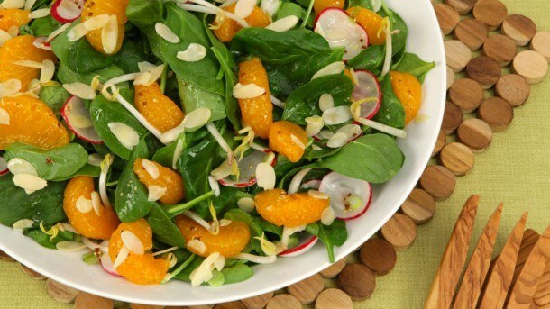 insalata di spinaci con mandarino