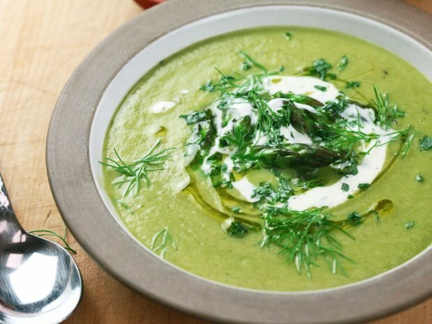 Come preparare la zuppa di asparagi?