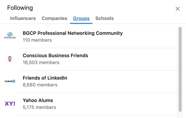 Profilo LinkedIn espanso Casella degli interessi con la scheda Gruppo selezionata