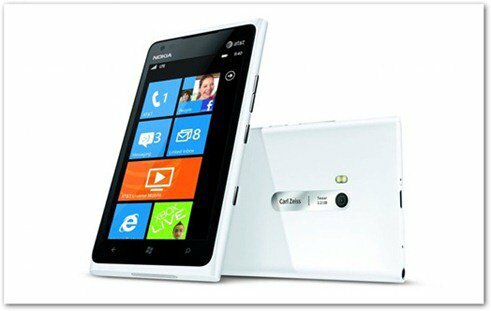 Ottieni un Nokia Lumia 900 4G AT&T a buon mercato