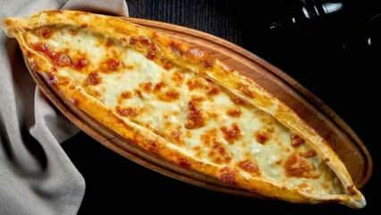 Come preparare la pita con formaggio e zucchero in stile Elazığ? Chi mangia questa pita è molto sorpreso!
