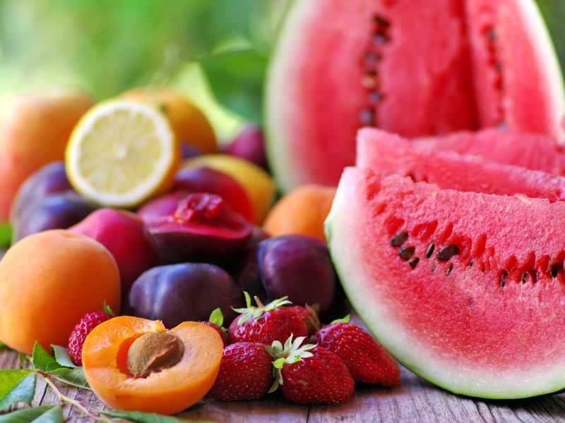 Quando mangiare frutta nella dieta?