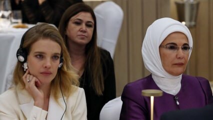 First Lady Erdoğan: la violenza contro le donne sta tradendo l'umanità