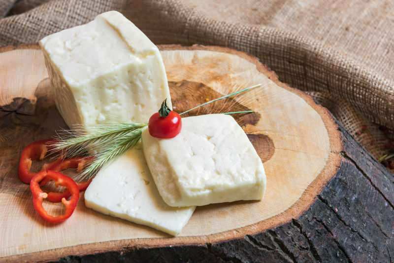 Cos'è il formaggio Ezine e come si comprende? Ricetta del formaggio Ezine
