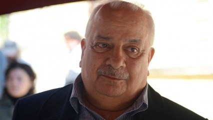 Il maestro Zeki Alasya è morto il 6 commemorato nell'anniversario