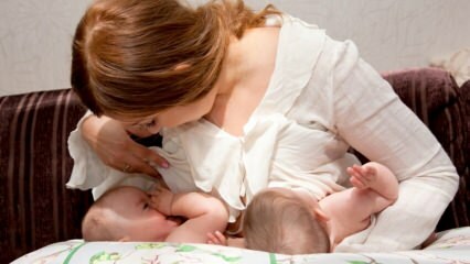 Come dovrebbero essere allattati al seno due gemelli? Posizioni di allattamento per bambini gemelli