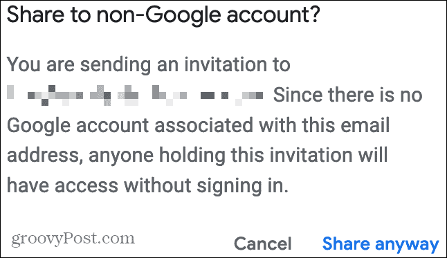 Condividi con un account non Google