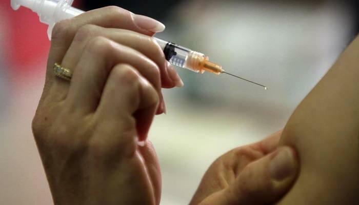 Quali sono gli effetti collaterali del vaccino contro la meningite?