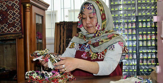 La sposa giapponese abbraccia la cultura turca