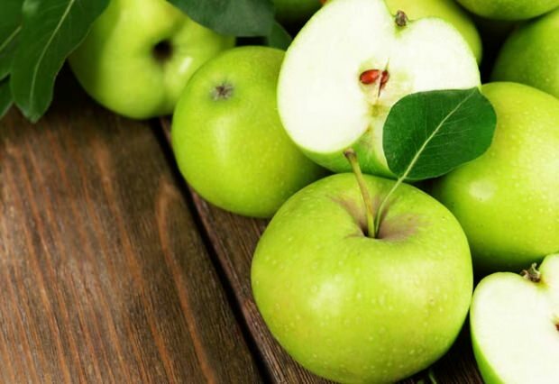 Come fare una dieta a base di mele? Mela verde commestibile ...